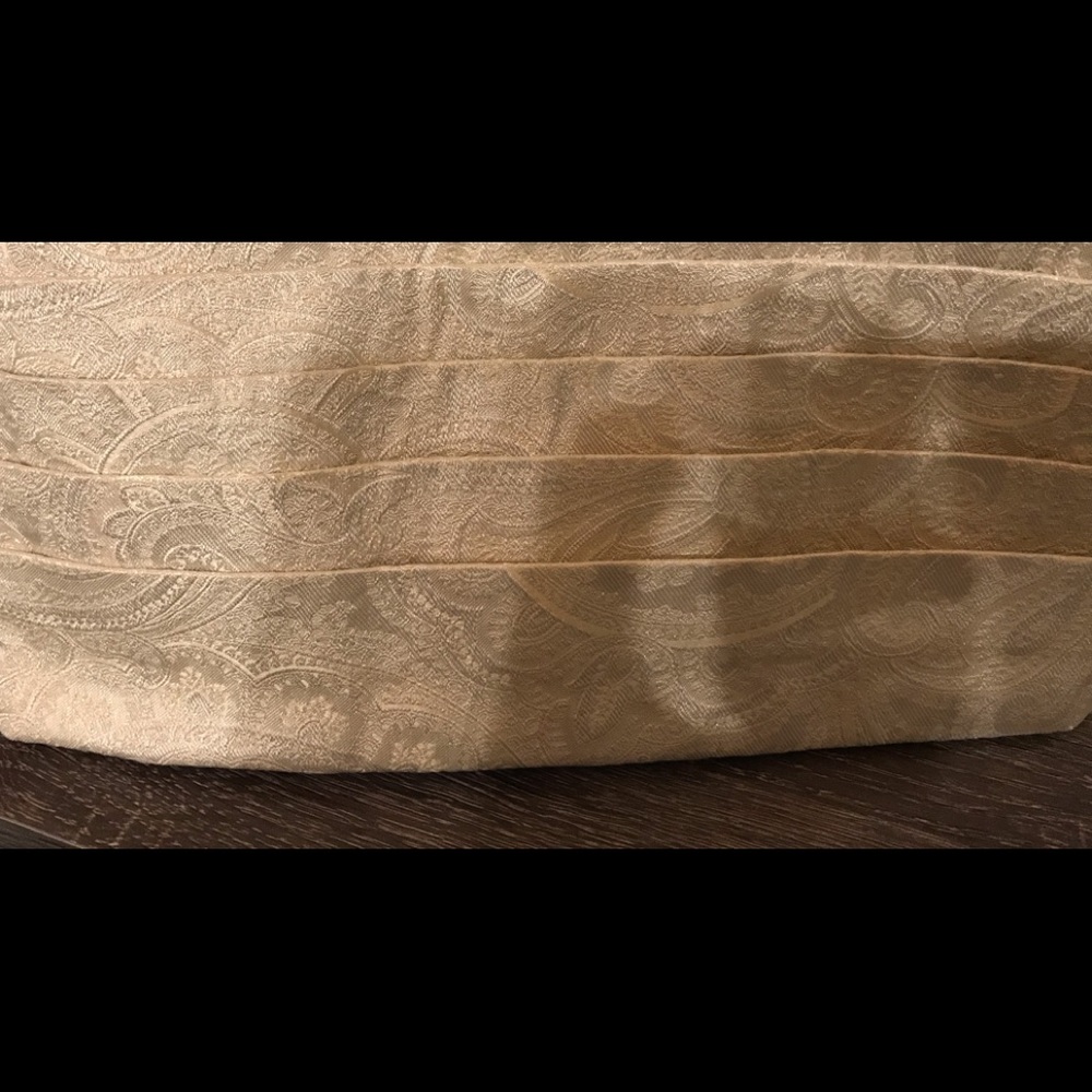 New Robert Talbot Protocol Ivory Cumberbund